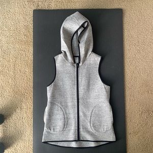 lululemon Insculpt reversible vest